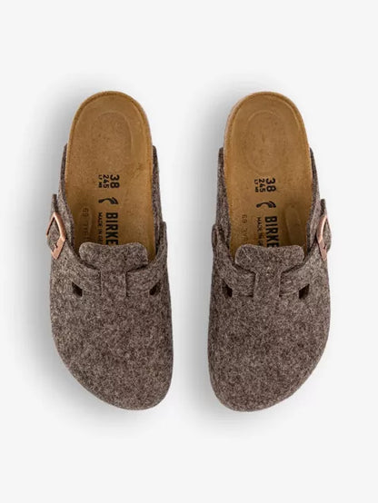 Boston buckle-fastened wool clogs