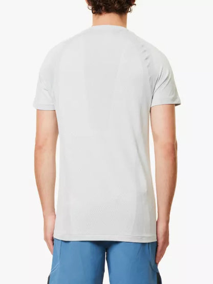 Apex Seamless brand print woven slim fit T-shirt