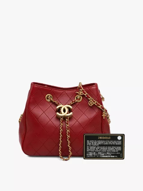 Pre-loved Chanel small leather bucket bag